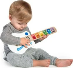 Hape Ξύλινη Κιθάρα Με Μελωδίες Και Πλήκτρα – Strum Along Songs (800893) -Winfun Shop 200538 1