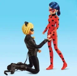 GIOCHI PREZIOSI Miraculous Κούκλες Ladybag – Cat Noir 2 Σε 1 (MRA33000) -Winfun Shop 209521 5