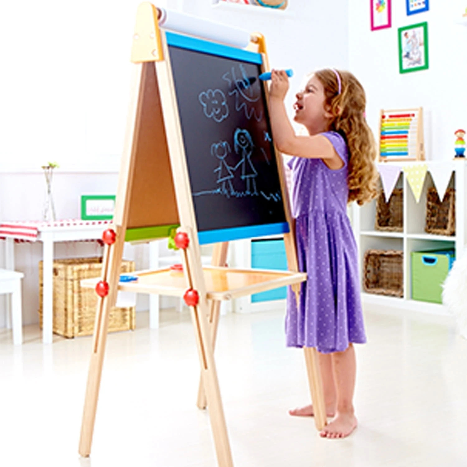 Hape Ξυλινος Πινακας Καλλιτεχνιας – All In One Easel (E1010) 4 Hape Ξυλινος Πινακας Καλλιτεχνιας – All In One Easel (E1010) - Image 2